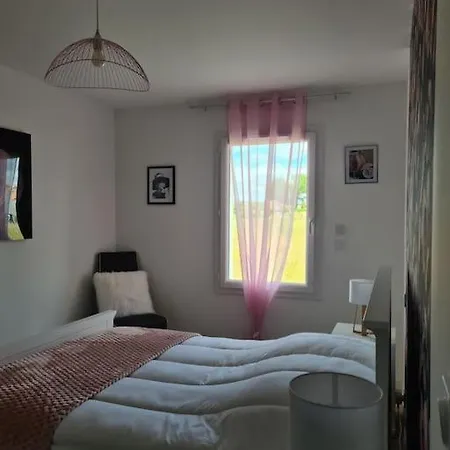 La Mome Joli A 15 Min Du Puy Dufou Le Boupère