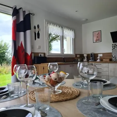 La Mome Joli A 15 Min Du Puy Dufou