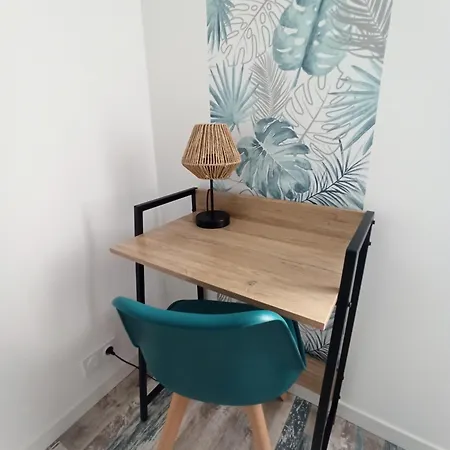 La Mome Joli A 15 Min Du Puy Dufou 別荘