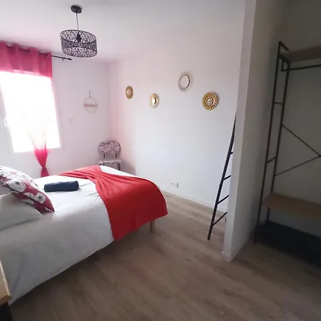 La Mome Joli A 15 Min Du Puy Dufou * Le Boupere