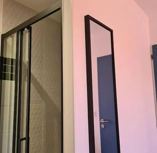 La Mome Joli A 15 Min Du Puy Dufou *