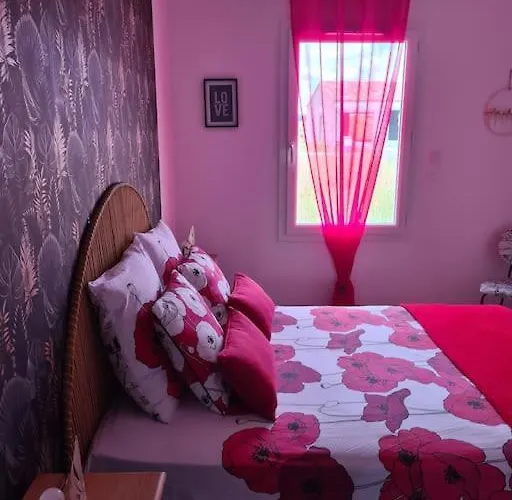 La Mome Joli A 15 Min Du Puy Dufou Prázdninový dům *